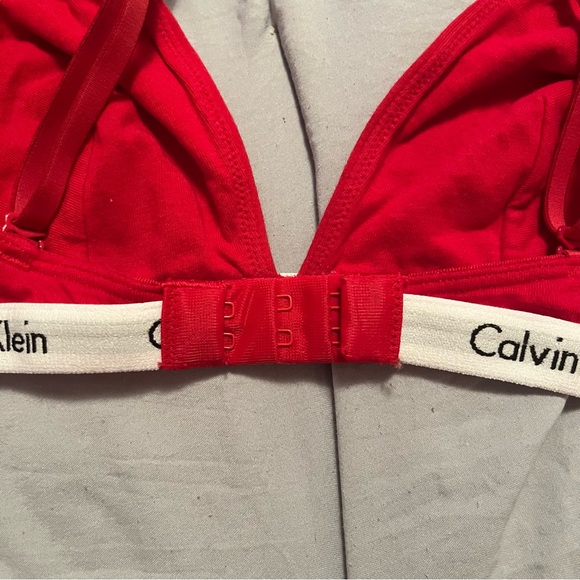 red calvin klein bra - Picture 3 of 4